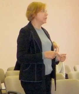 Выступает Г.Н. Мельникова (представительство Немецкого научно-исследовательского сообщества DFG (Deutsche Forschungsgemeinschaft) в Москве).